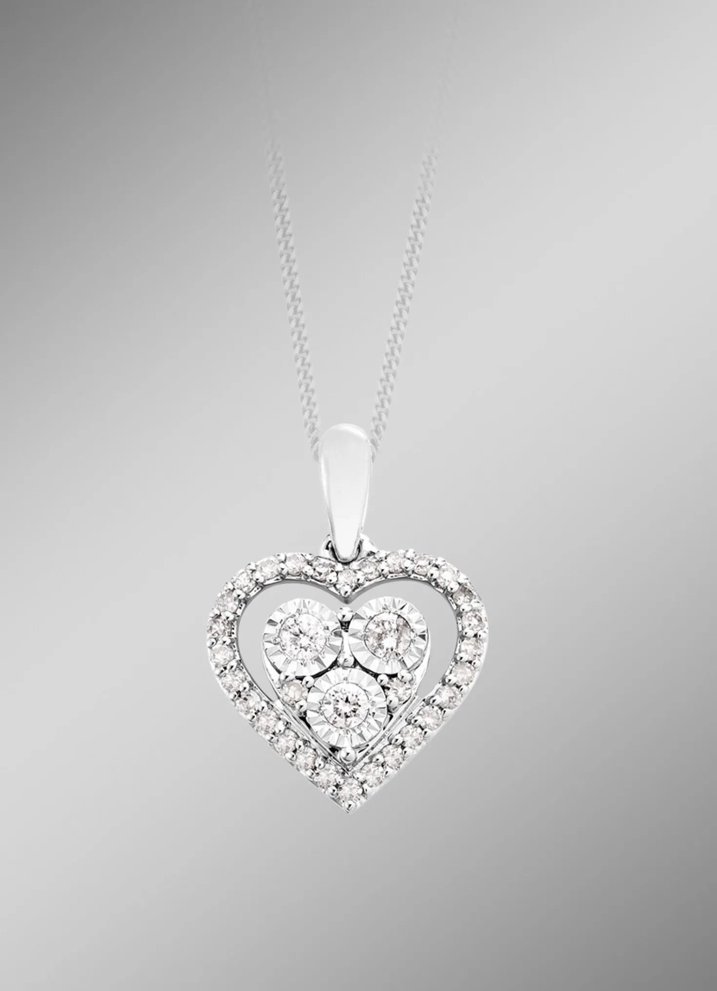 Herz-Anhänger mit Brillanten und Diamanten