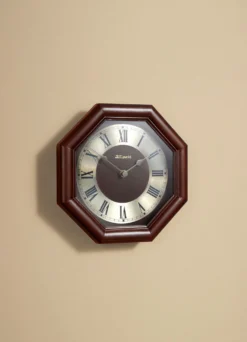 Hochwertige, achteckige Wanduhr