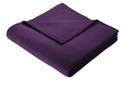 Hochwertige Schlafdecke mit Veloursband-Einfassung