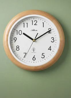 Hochwertige Wanduhr mit Funkwerk