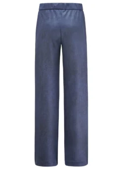 Hose in bequemer Weite