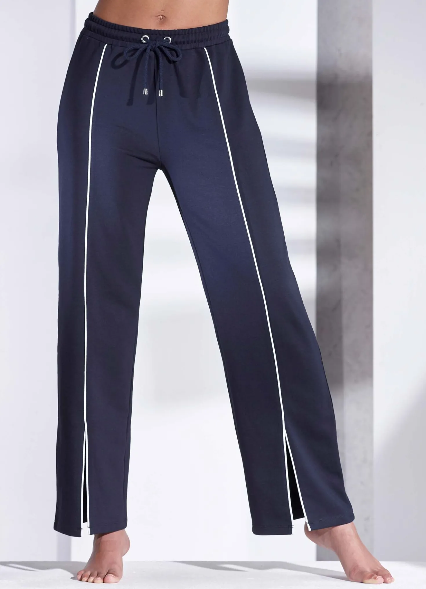 Hose mit bequemem Dehnbund