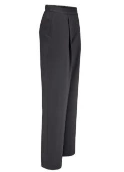 Hose mit Bundfalten in modischer Weite