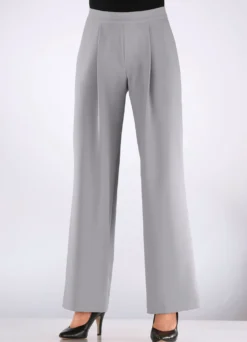 Hose mit Bundfalten in modischer Weite