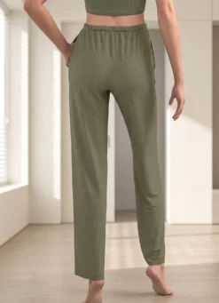 Hose mit Dehnbund rundum