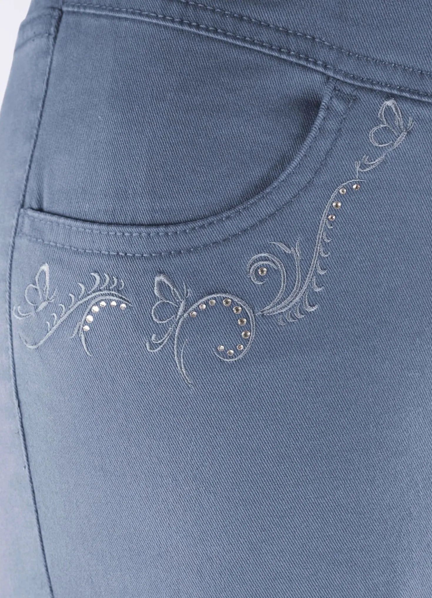 Hose mit funkelnden Glitzersteinchen