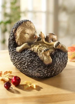 Igel von Hand bemalt
