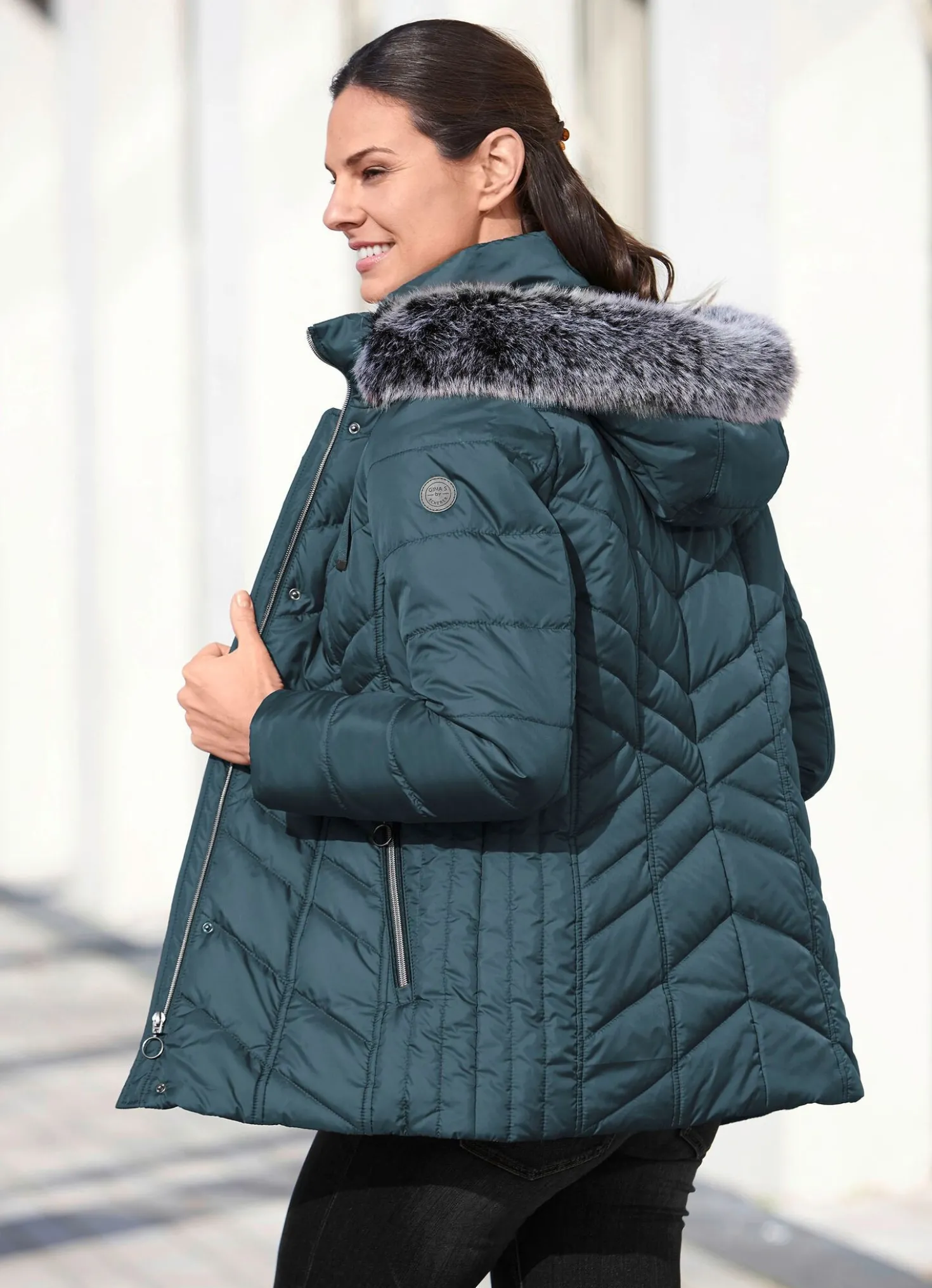 Jacke mit abnehmbarem Kunstpelz-Besatz