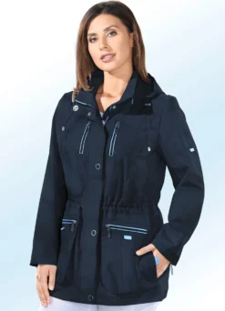 Jacke mit dezenter Struktur