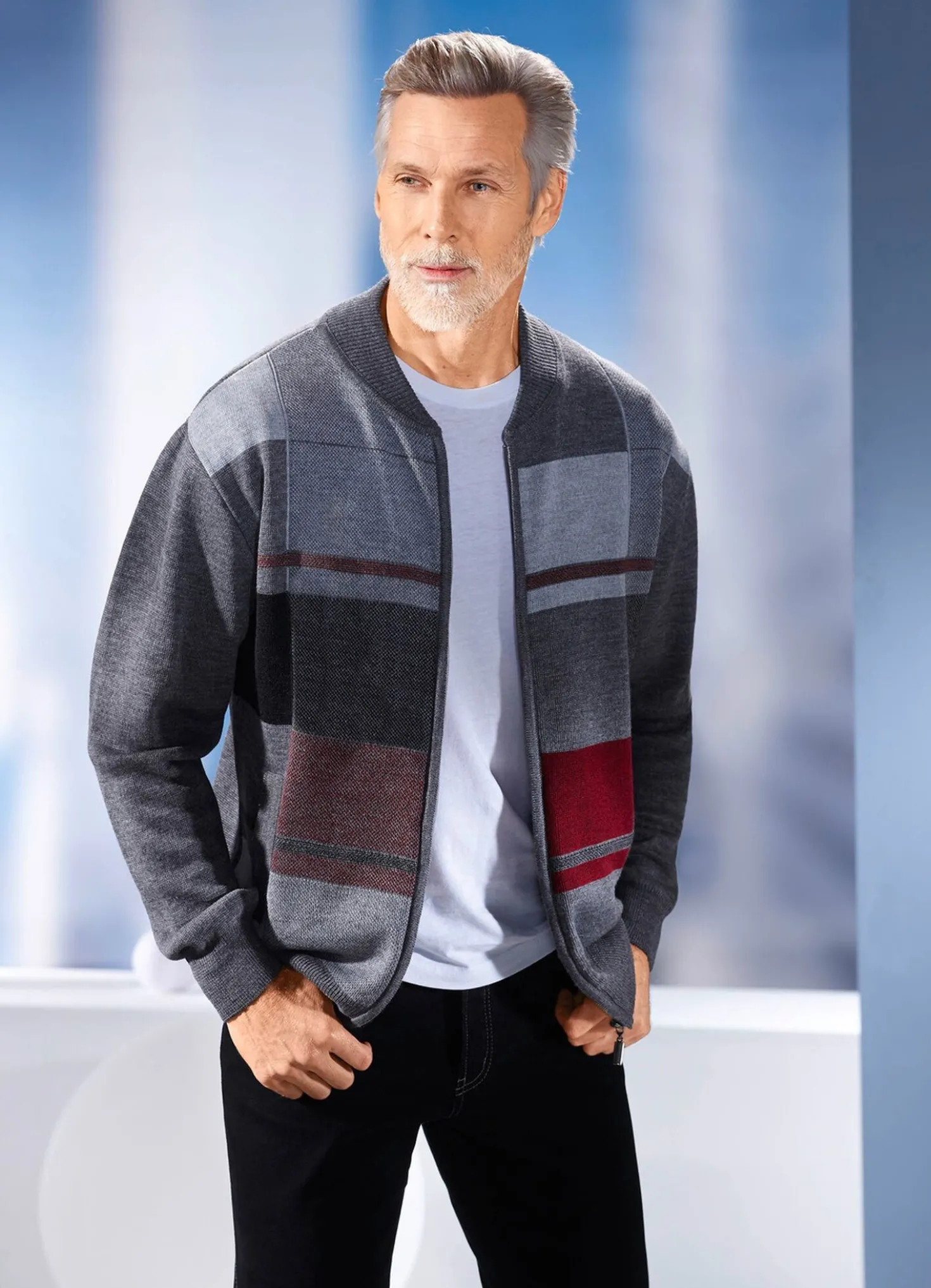 Jacke mit durchgehendem Reißverschluss