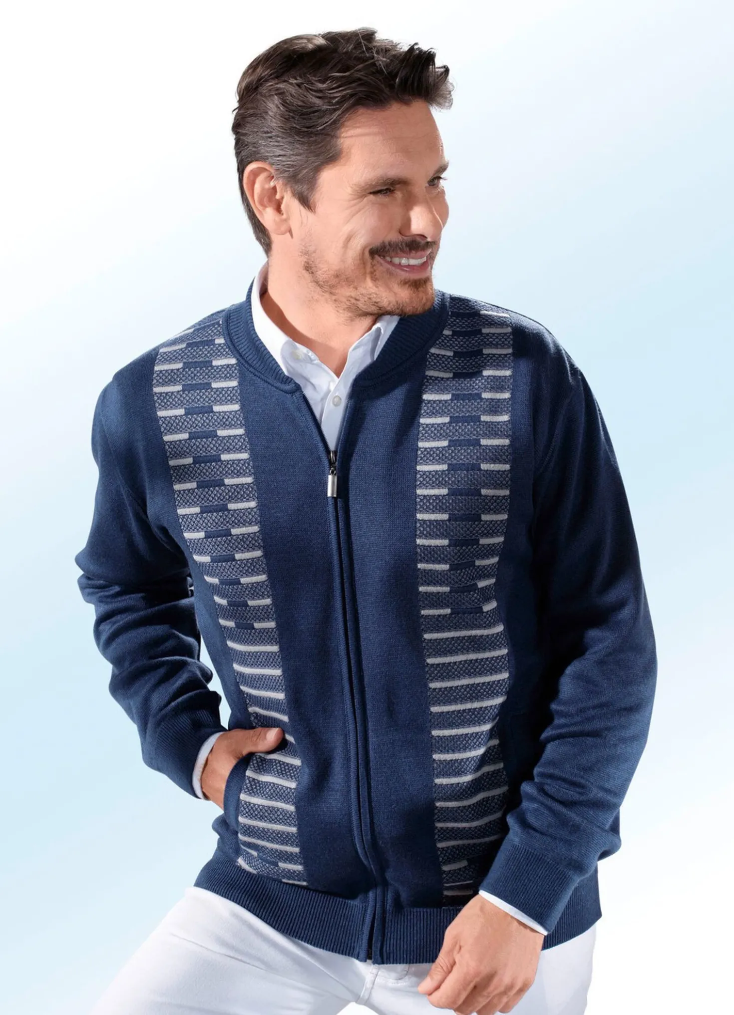 Jacke mit durchgehendem Reißverschluss