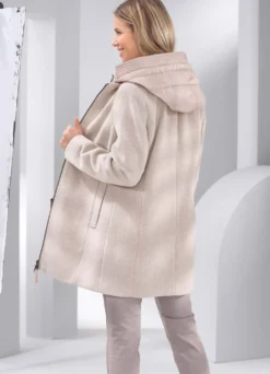 Jacke mit heraustrennbarem Westeneinsatz