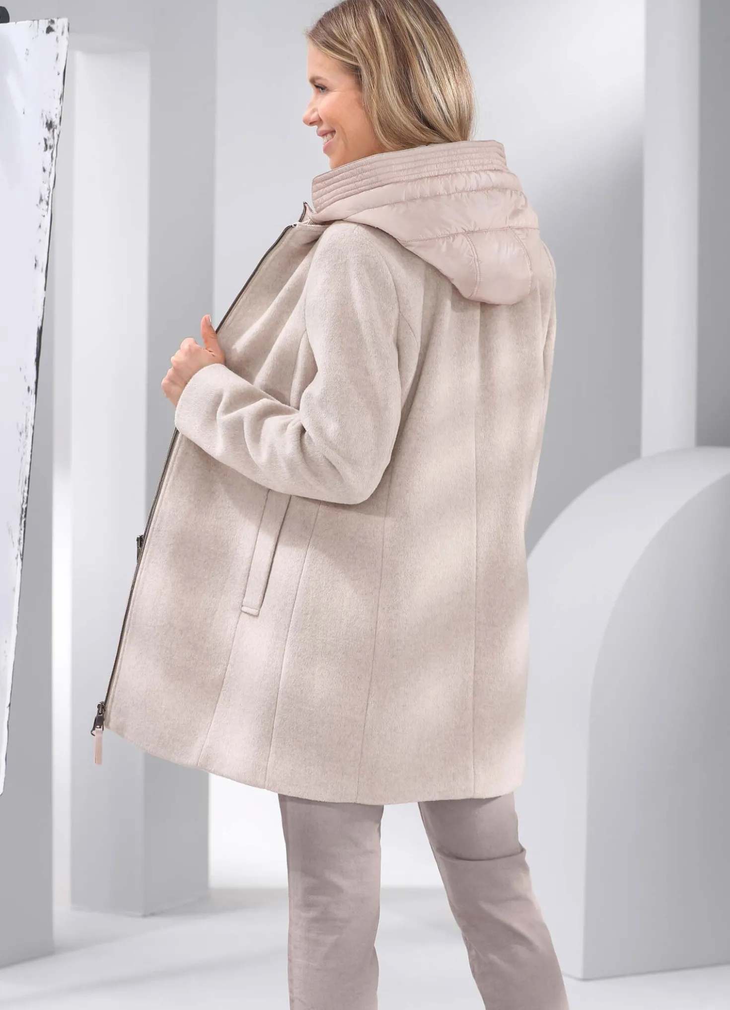 Jacke mit heraustrennbarem Westeneinsatz