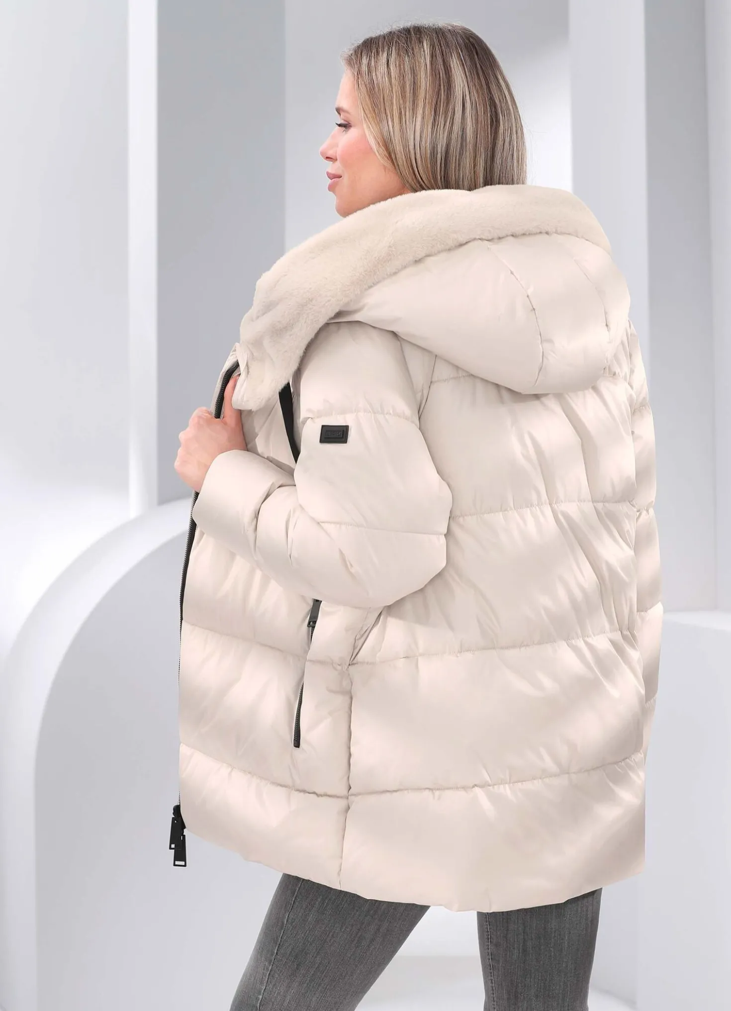 Jacke mit Netz-Innentasche