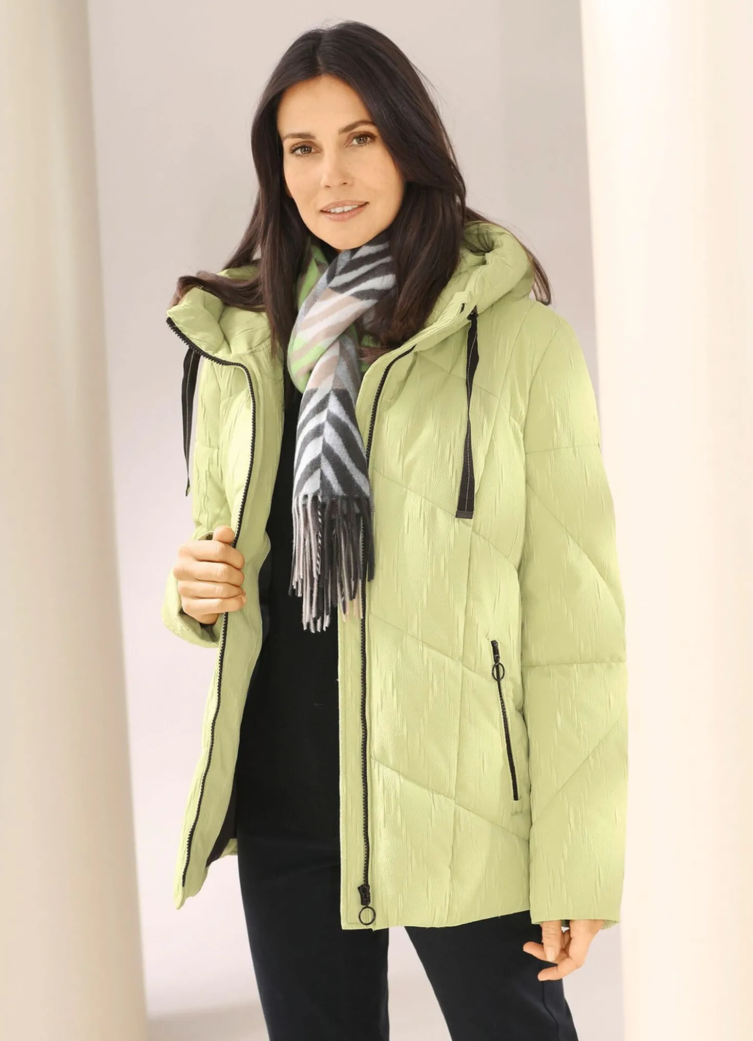 Jacke mit Reißverschlussleiste