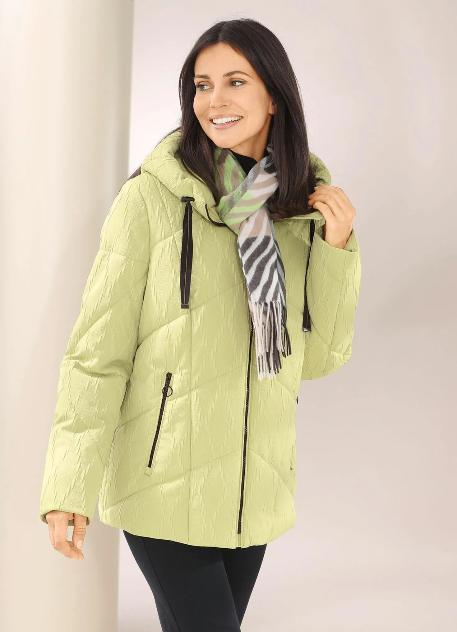 Jacke mit Reißverschlussleiste