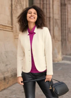 Jacke mit Schulterpolster