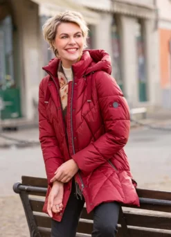 Jacke mit umschlagbaren Ärmeln