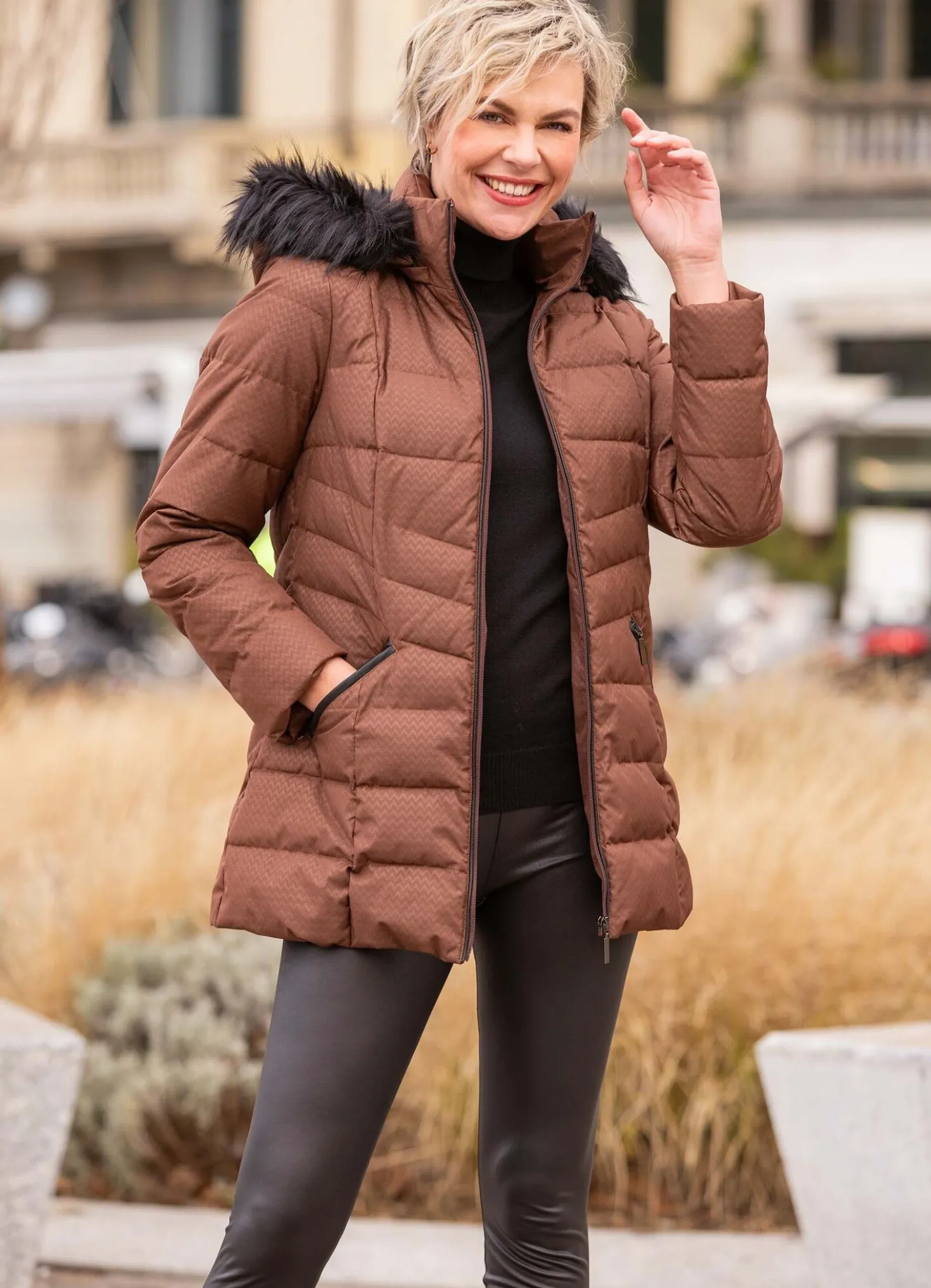Jacke mit Zickzack-Dessin