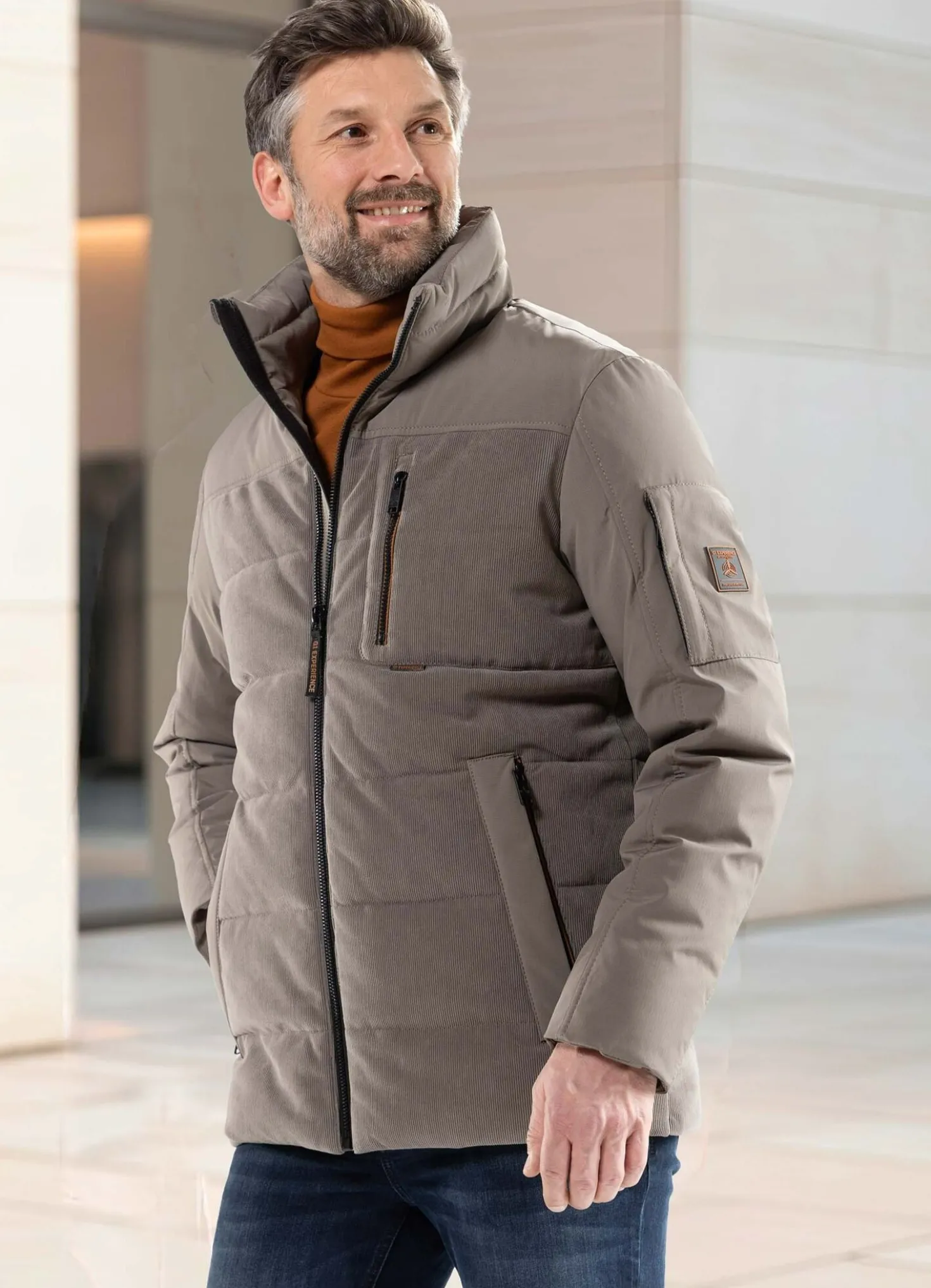 Jacke von „Gate One“