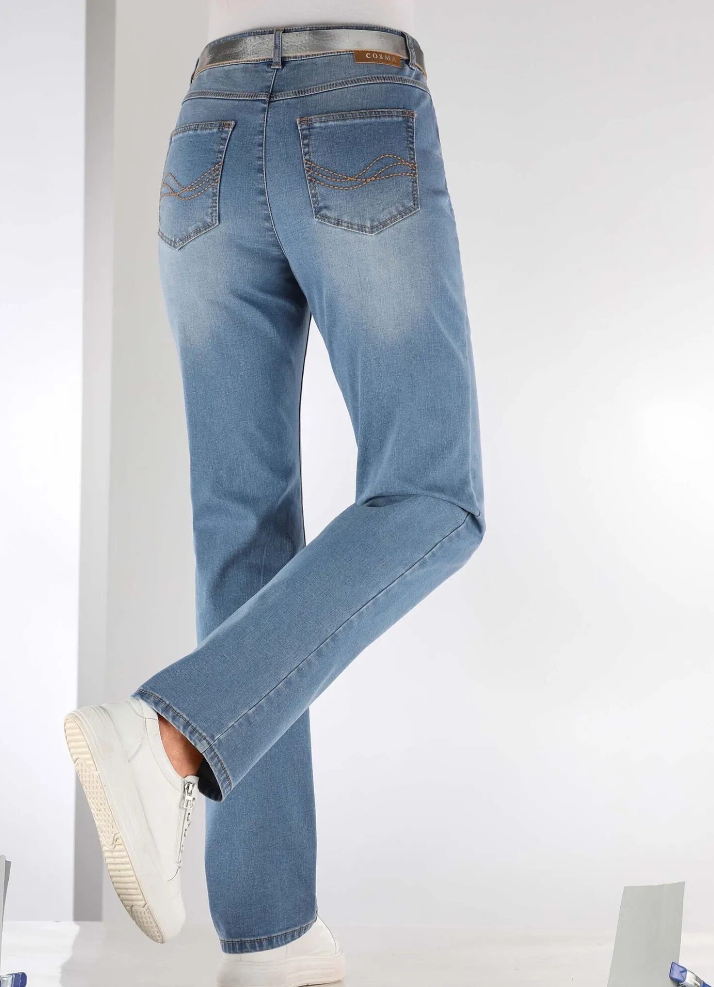 Jeans in sportiver 5-Pocket-Form