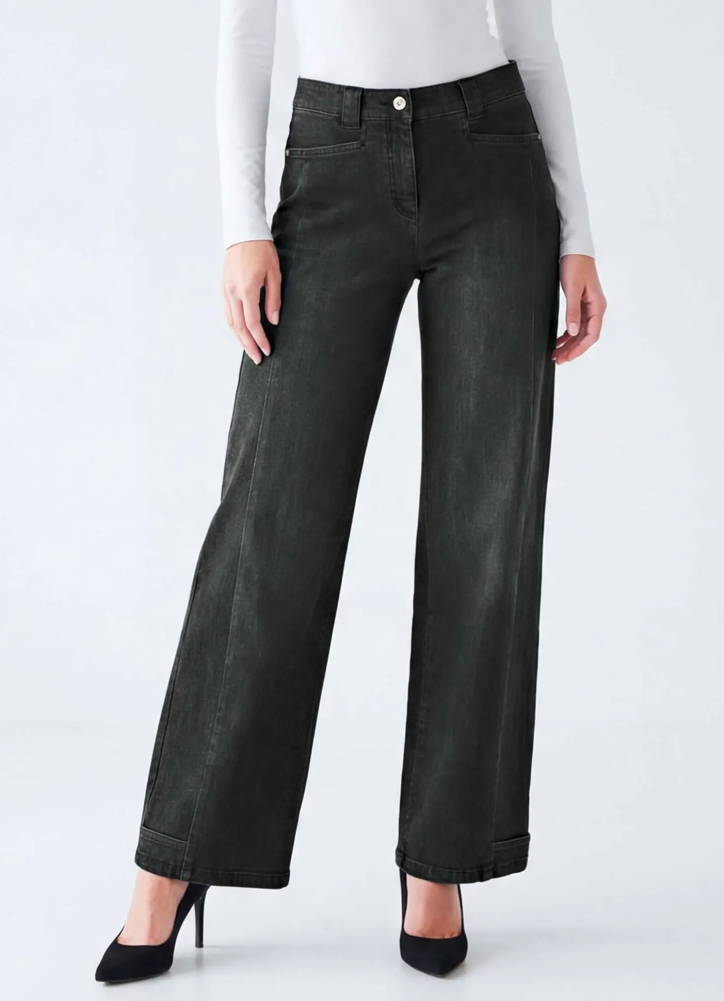 Jeans mit aktueller Beinweite