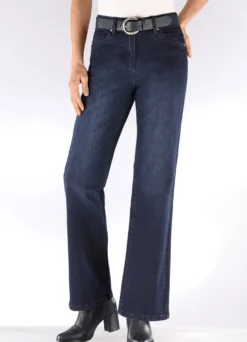 Jeans mit modischer Beinweite