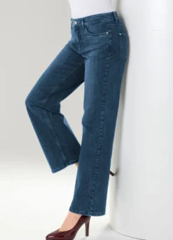 Jeans mit Stern-Details