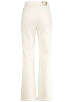 Jeans mit weitem Beinverlauf
