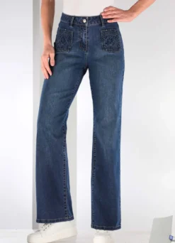 Jeans mit weitem Beinverlauf