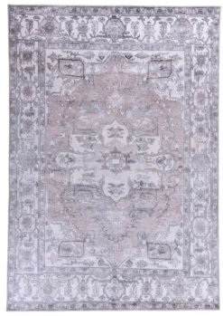 Klassischer Teppich mit schönen Ornamenten