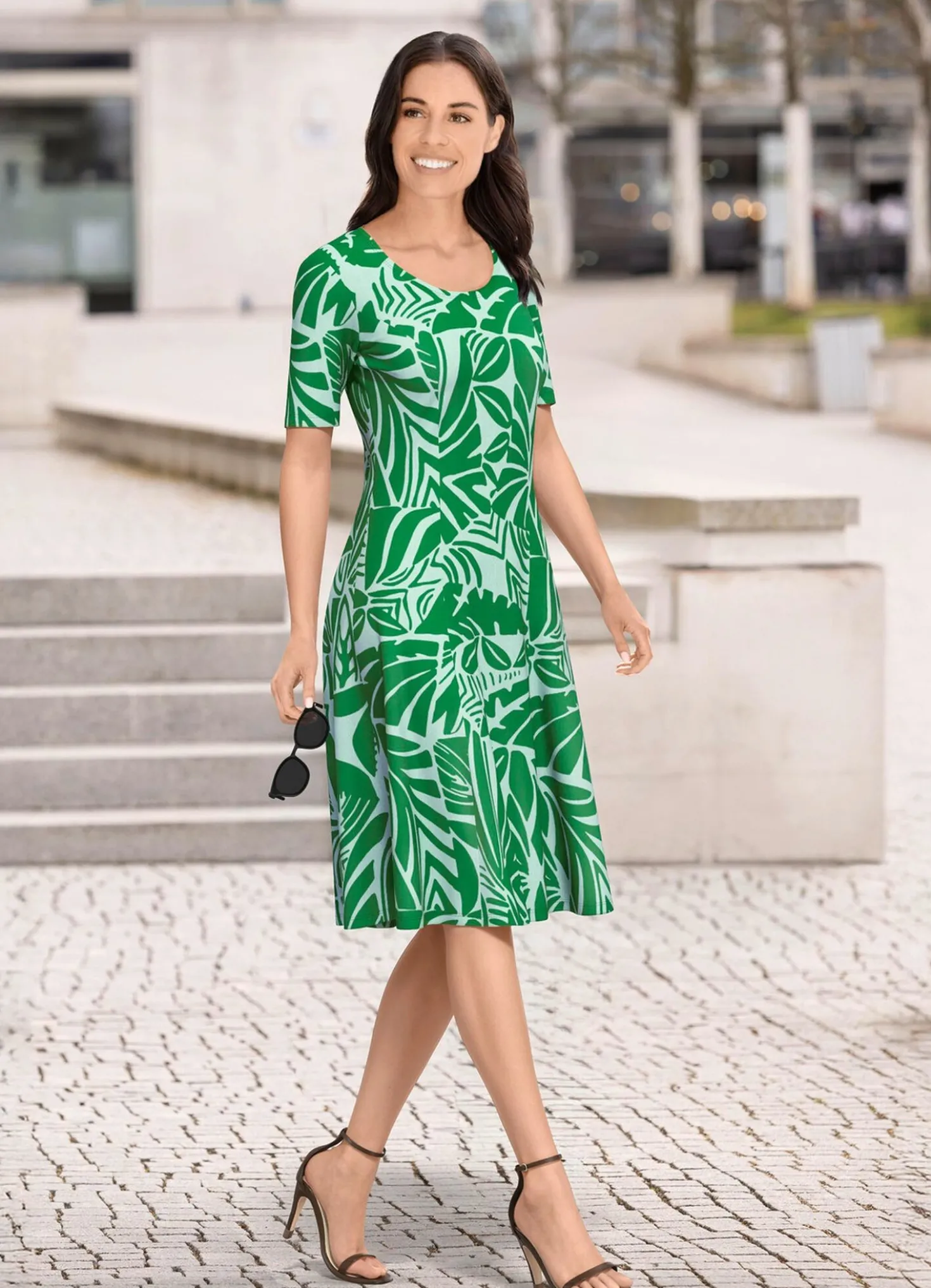 Kleid in Schlupfform