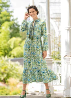 Kleid in Schlupfform