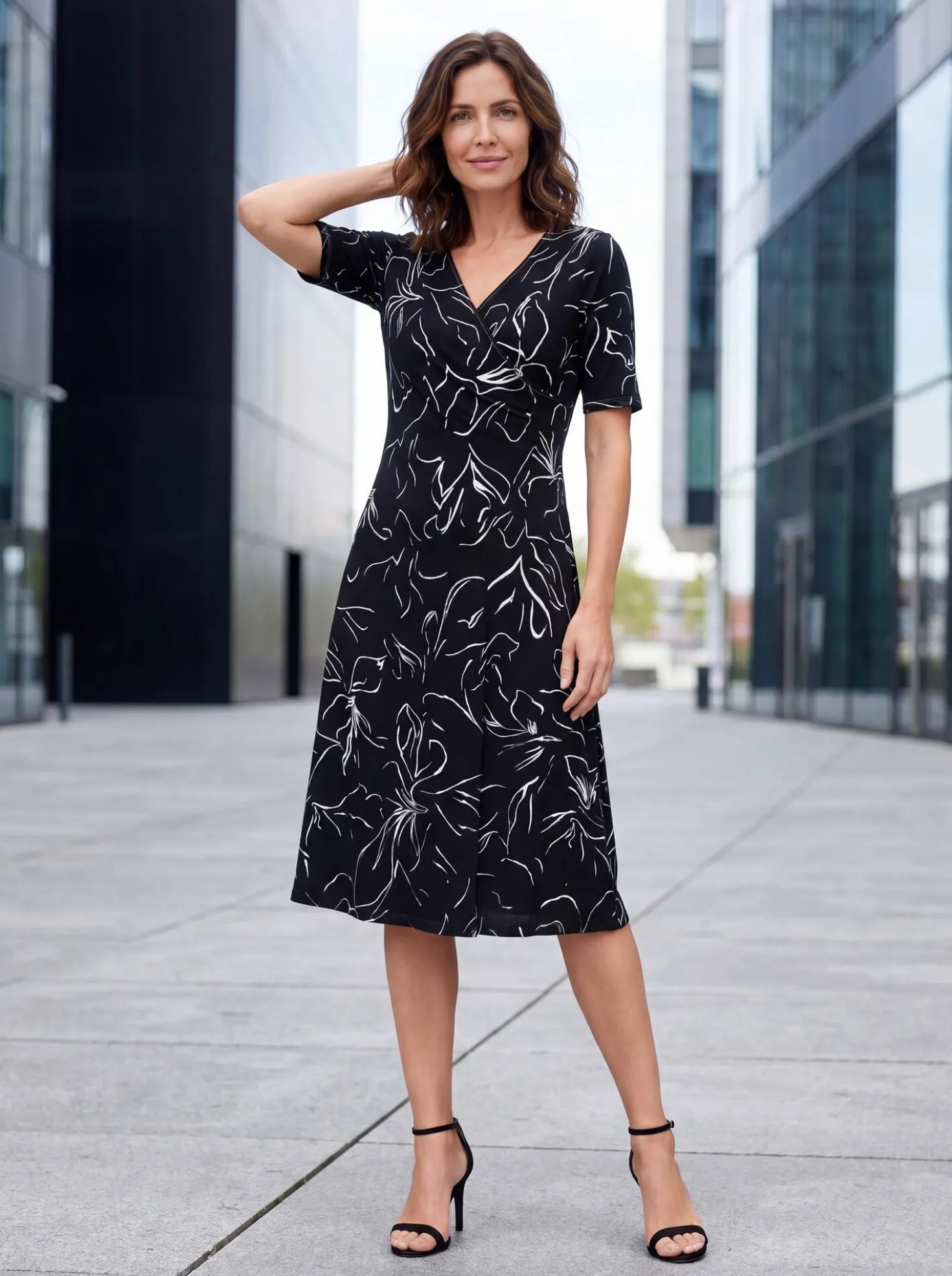Kleid in Wickeloptik