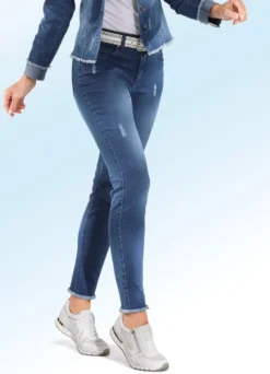 Knöchellange Jeans in 5-Pocket-Form