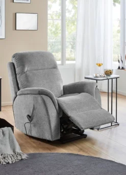 Komfortabler Massagesessel mit Aufstehhilfe