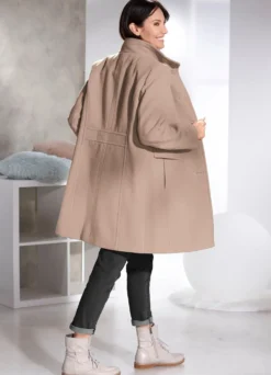 Kurzmantel mit Nahttaschen