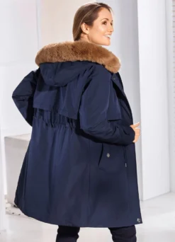 Kurzmantel mit verdeckter Klettleiste