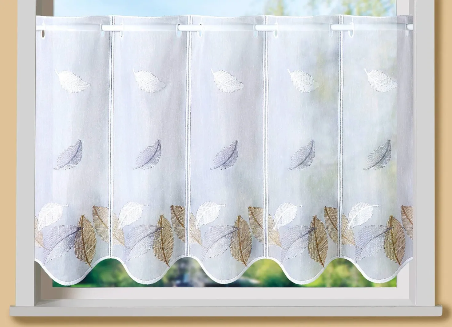 Kurzstore Blätter mit Stangendurchzug