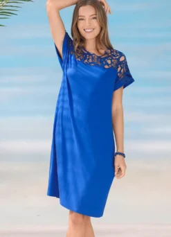 Laurina Kleid mit Stickereispitze