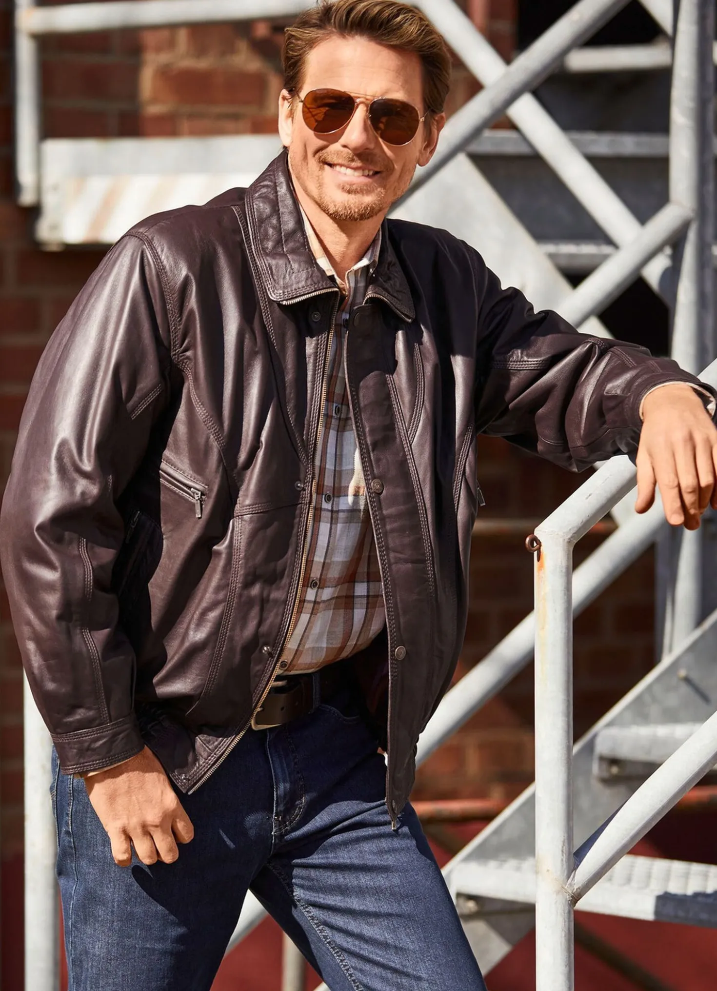 Lederblouson mit Doppeltaschen