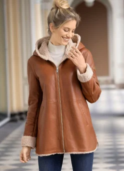 Lederjacke von „Cabrini“