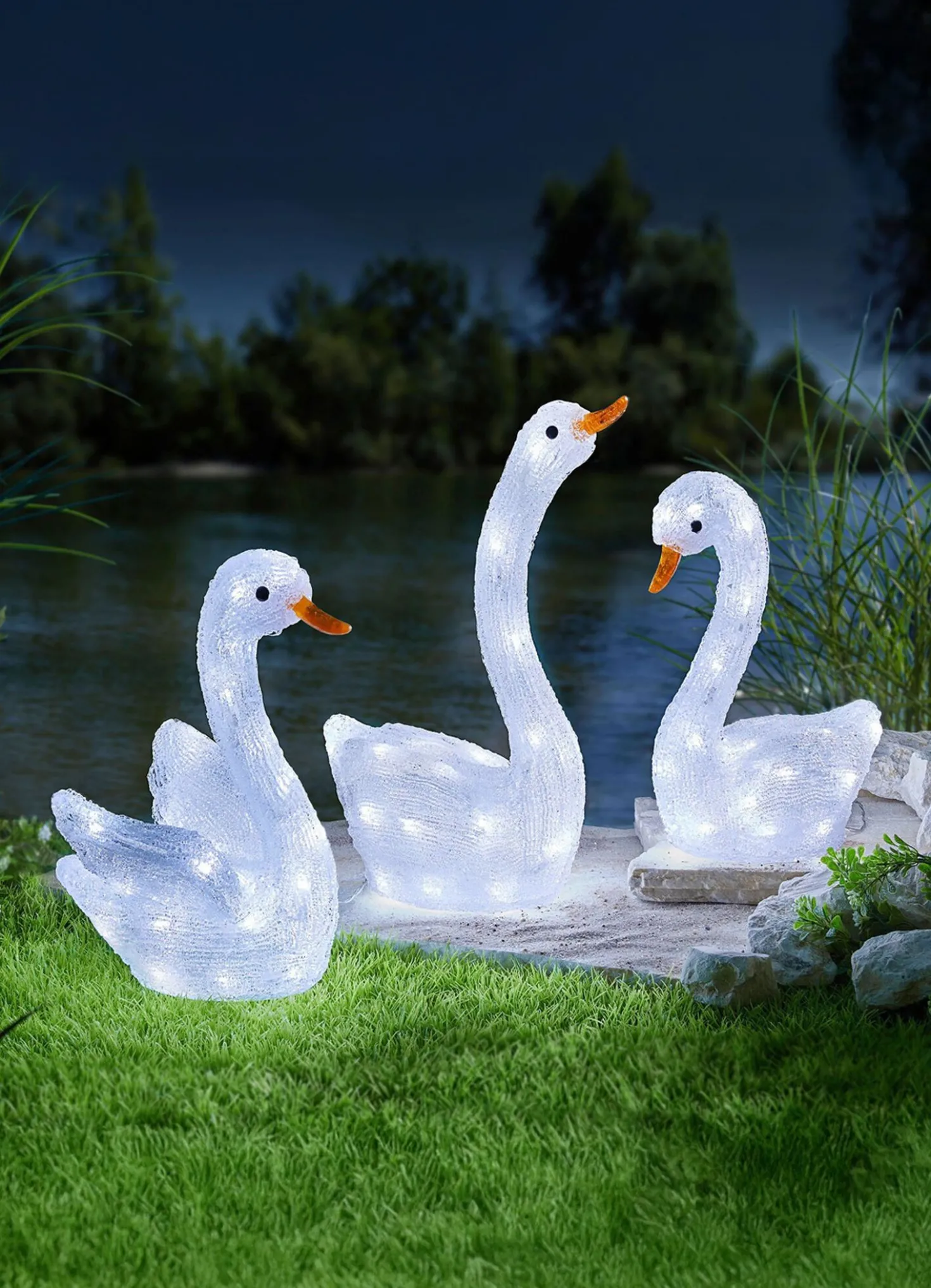 LED-Schwan in 3 Ausführungen