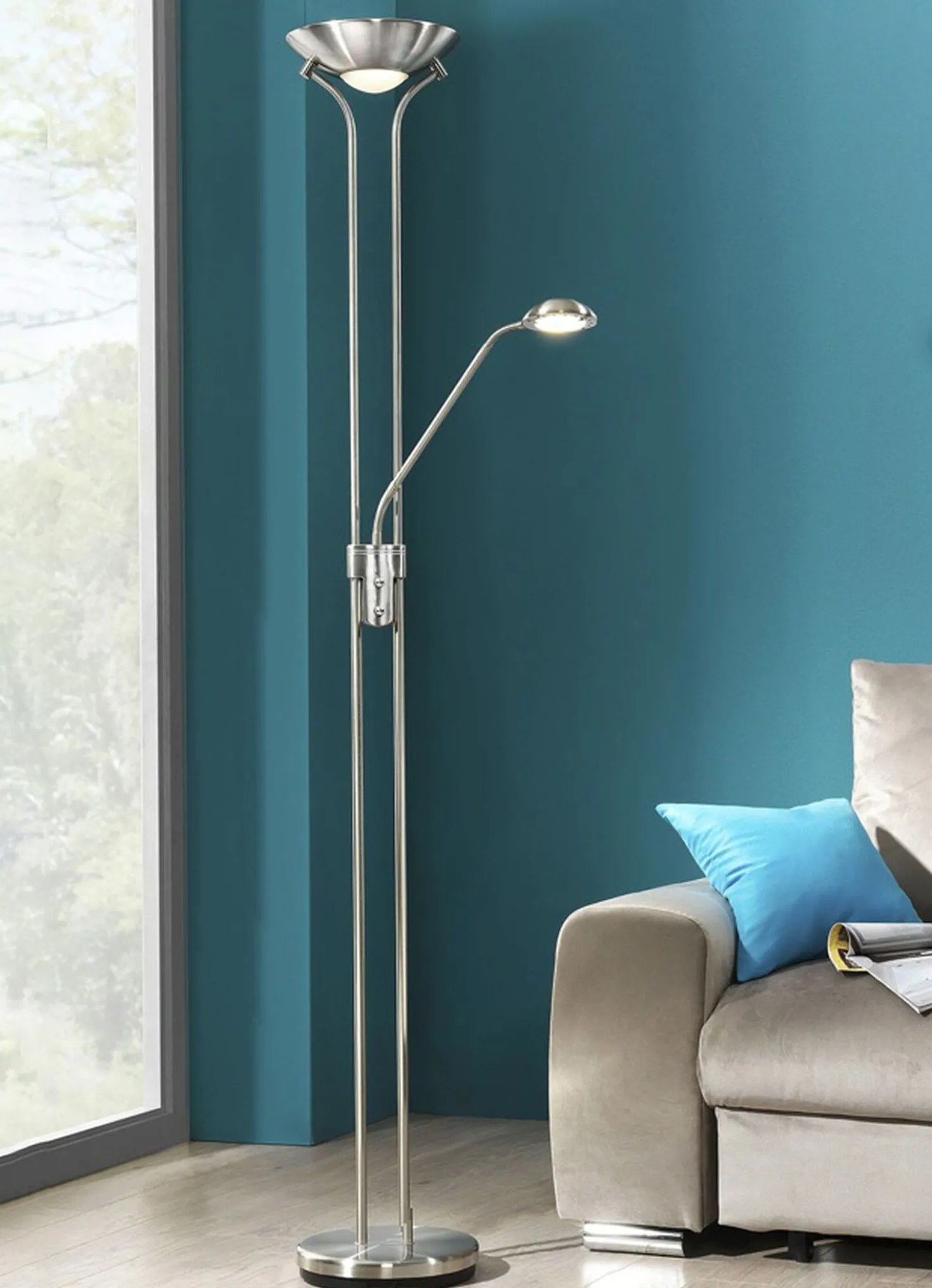 LED-Stehleuchte mit Lesearm