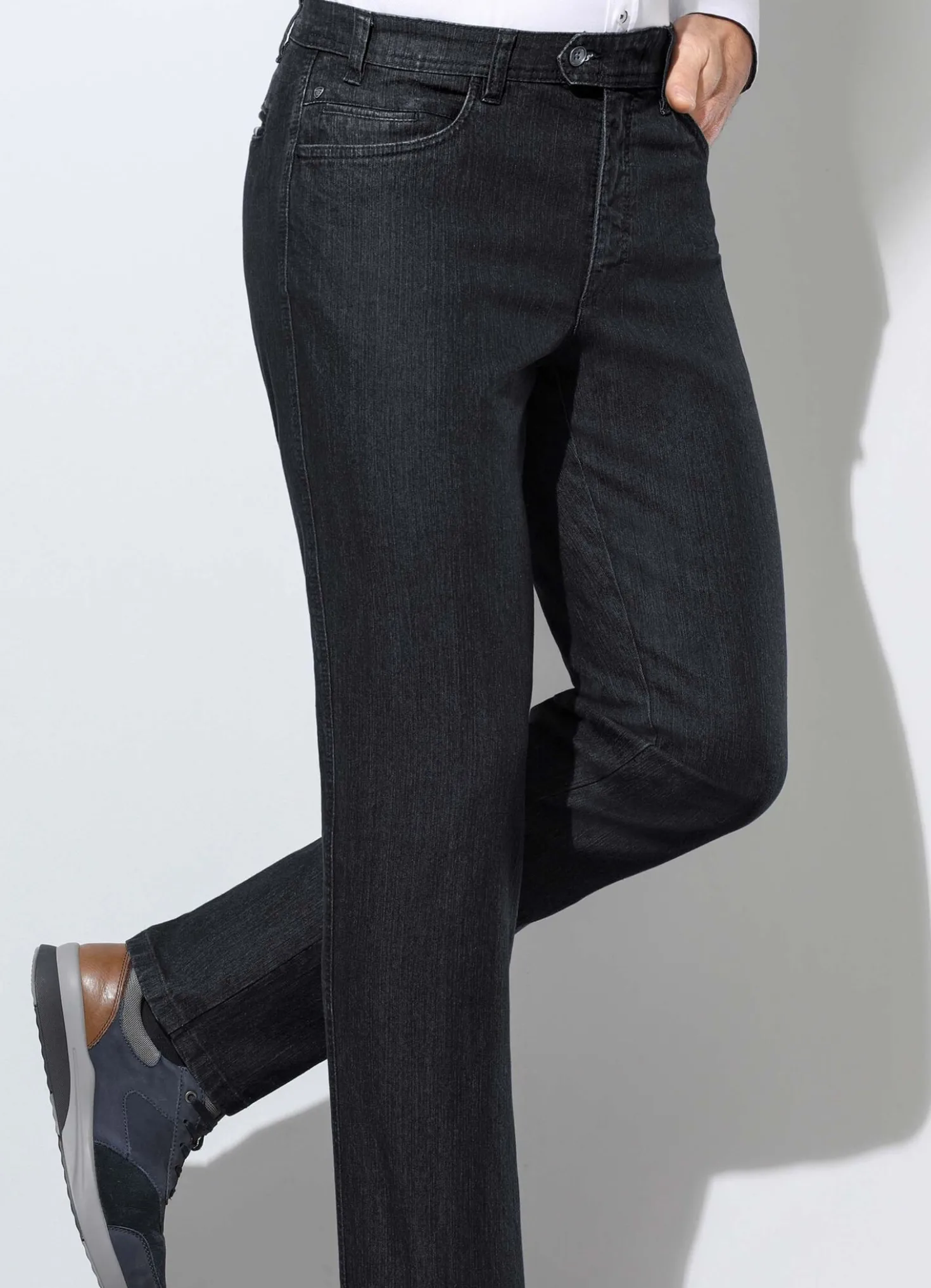 Legere Edeljeans von "Brühl"