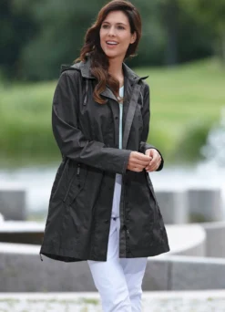 Longjacke mit abnehmbarer Kapuze