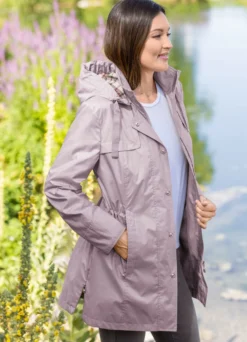 Longjacke mit abnehmbarer Kapuze