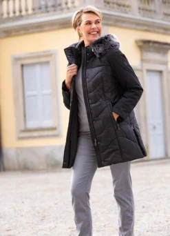 Longjacke mit abnehmbarer Kapuze