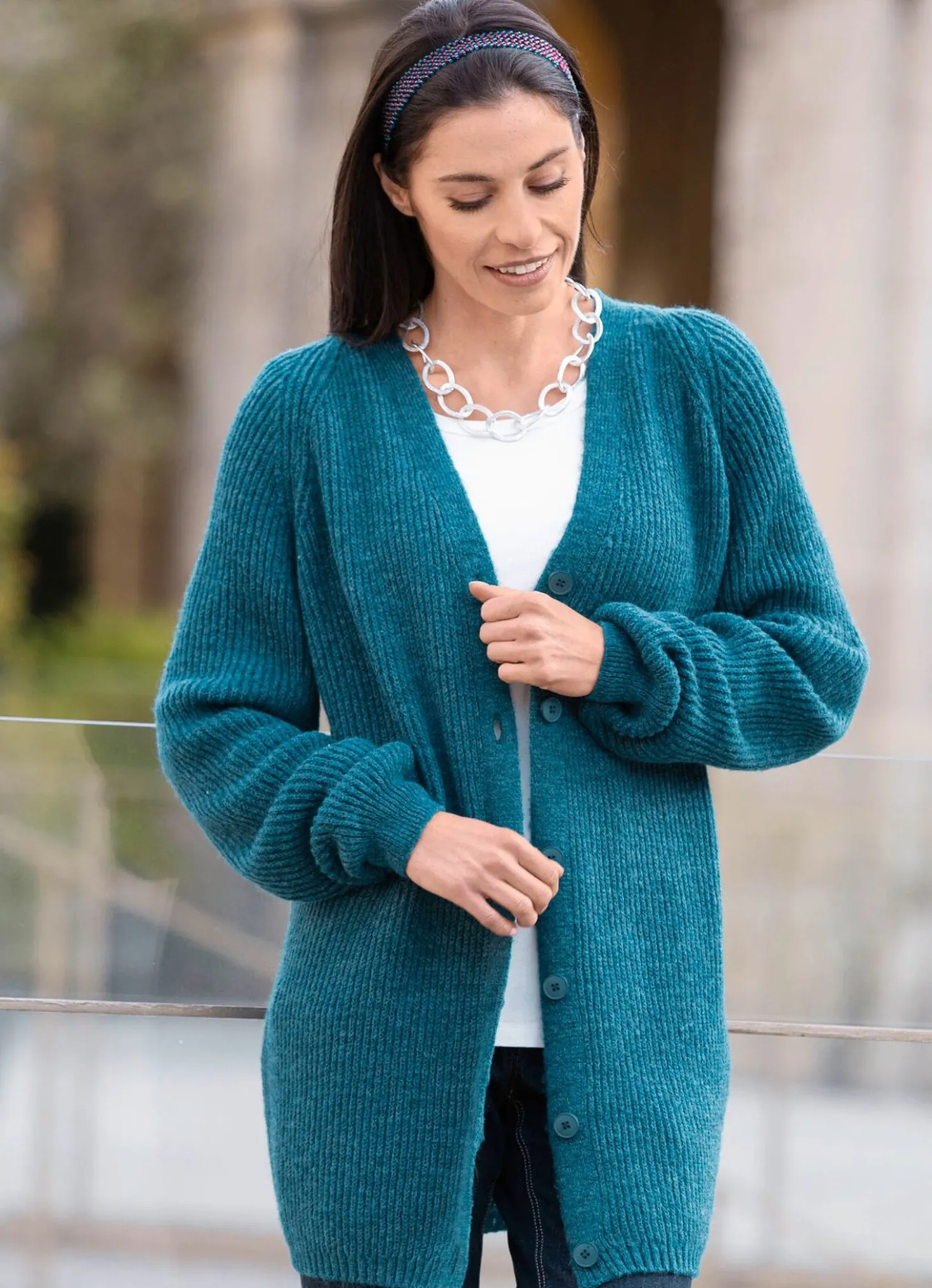 Long-Strickjacke in Perlfang