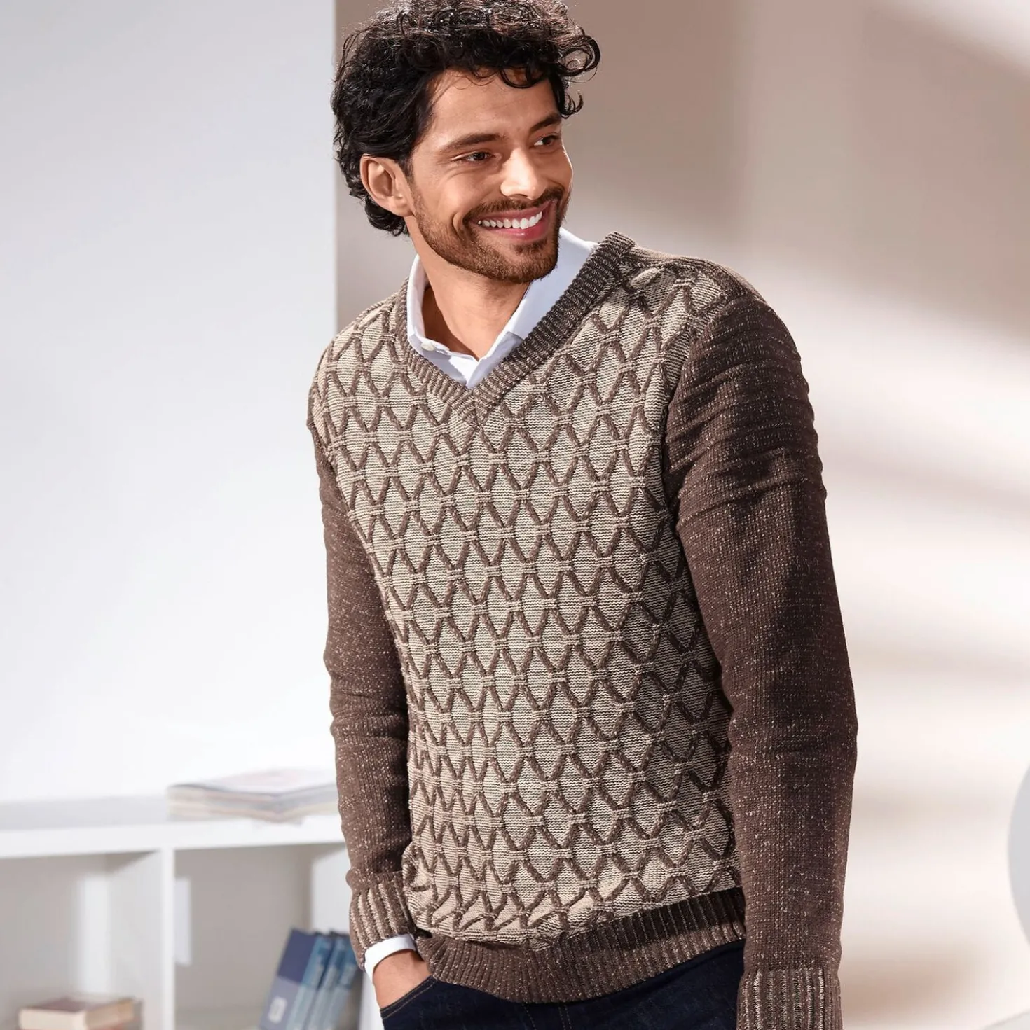 Melierter V-Pullover